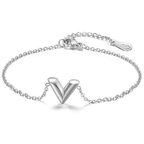 Fashion Brand V Letter Pendant Necklace For Woman Stainless Steel