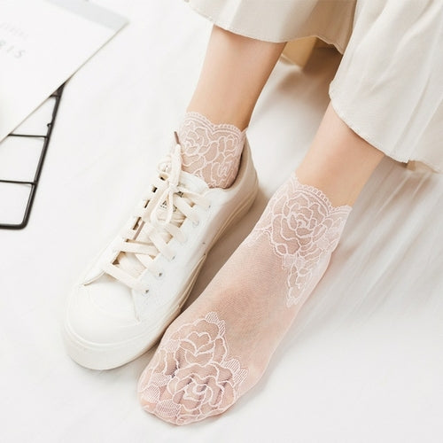 Lolita Women Invisible Lace Socks Thin Ladies Lace Boat Socks Hollow