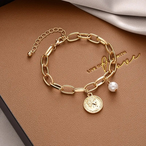 Simple Crystal Lattice Five-pointed Star Heart-shaped Bracelet for