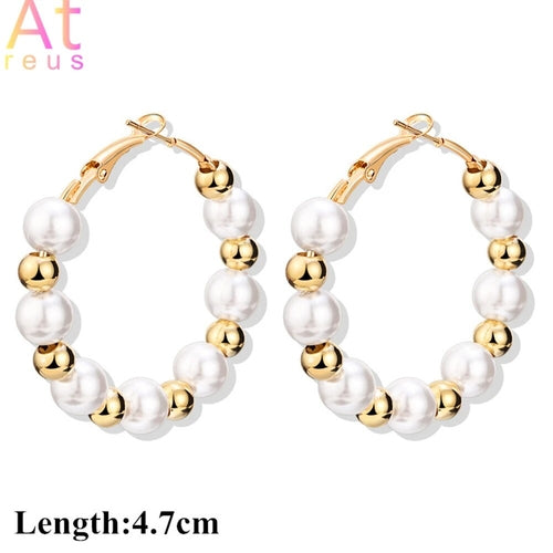 2022 New Arrival Luxury Korean Fashion Round Pearl Earrings Letter