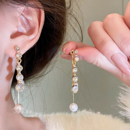 Exaggerated Luxury Crystal Flower Stud Earrings Women's Temperament