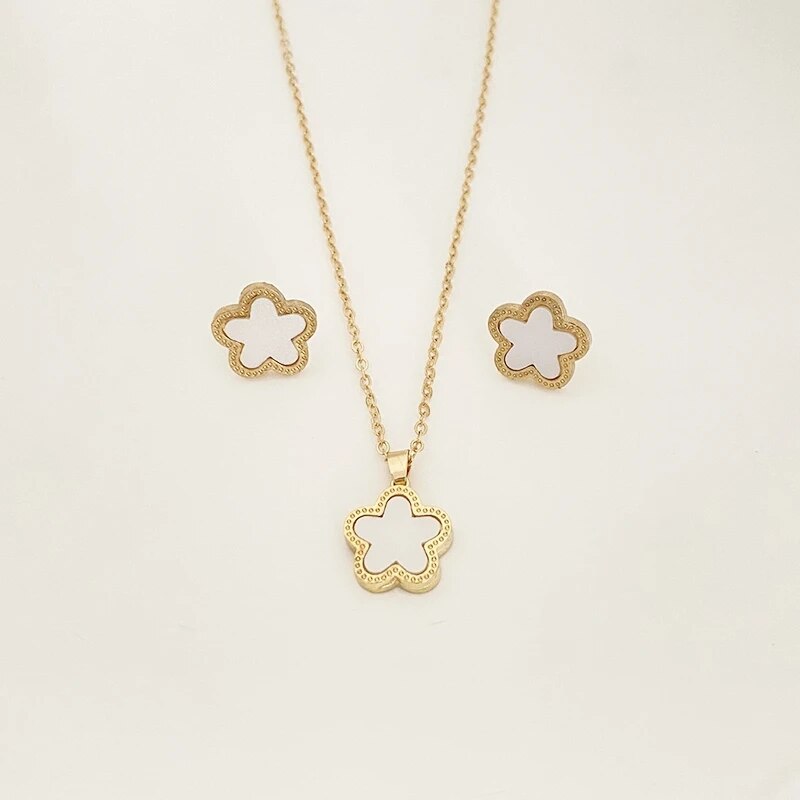 Luxury Five Leaf Flower Earrings Pendant Necklace Jewelry Set for