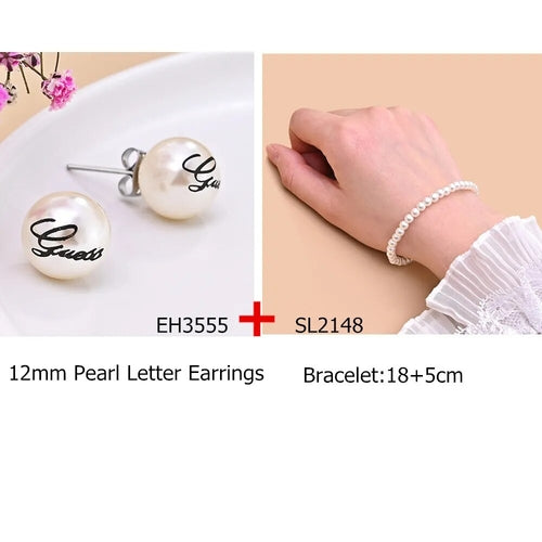 2022 New Arrival Luxury Korean Fashion Round Pearl Earrings Letter