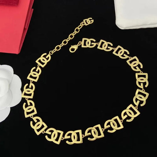 2023 Fashion Retro Letter Splice Women's Jewelry Style Bride Necklace