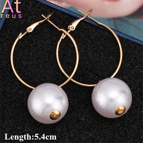 2022 New Arrival Luxury Korean Fashion Round Pearl Earrings Letter